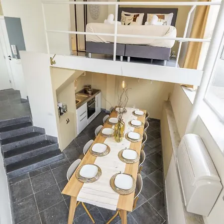 Shway60 Family House
